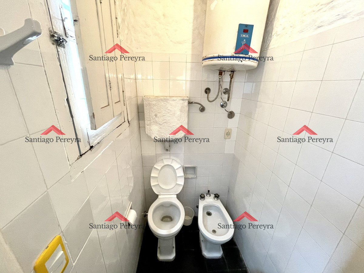 Casa ID.7460 - Casa en venta en Playa Mansa con 1385 m2 de terreno