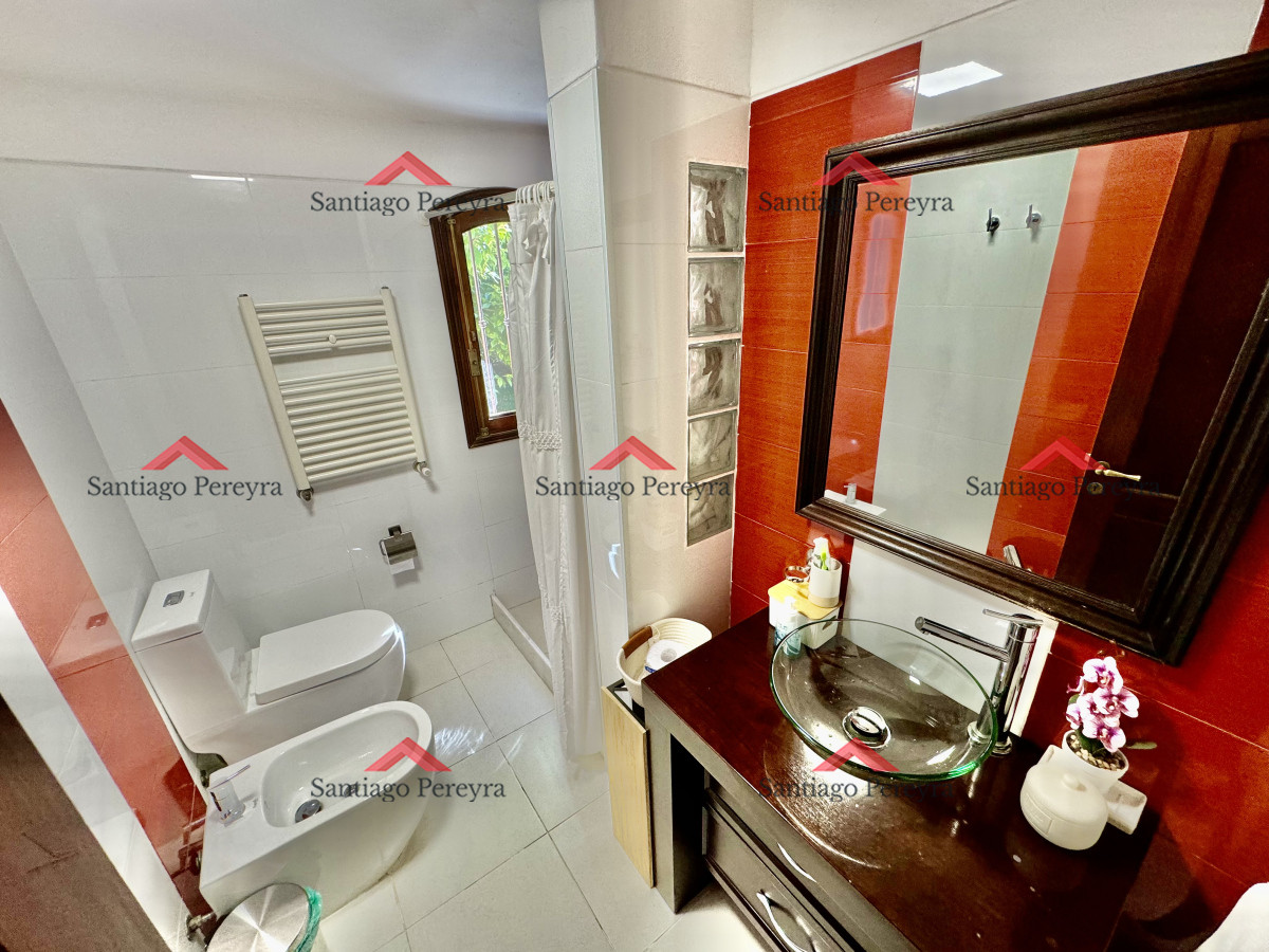 Casa ID.15765 - Excelente casa en Playa Mansa