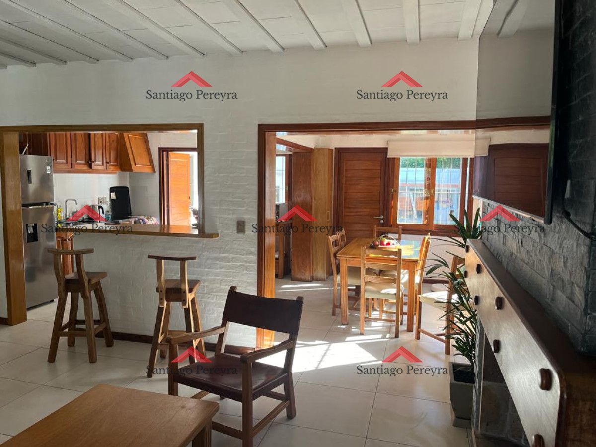 Casa ID.3883 - Muy linda casa con piscina en Pinares