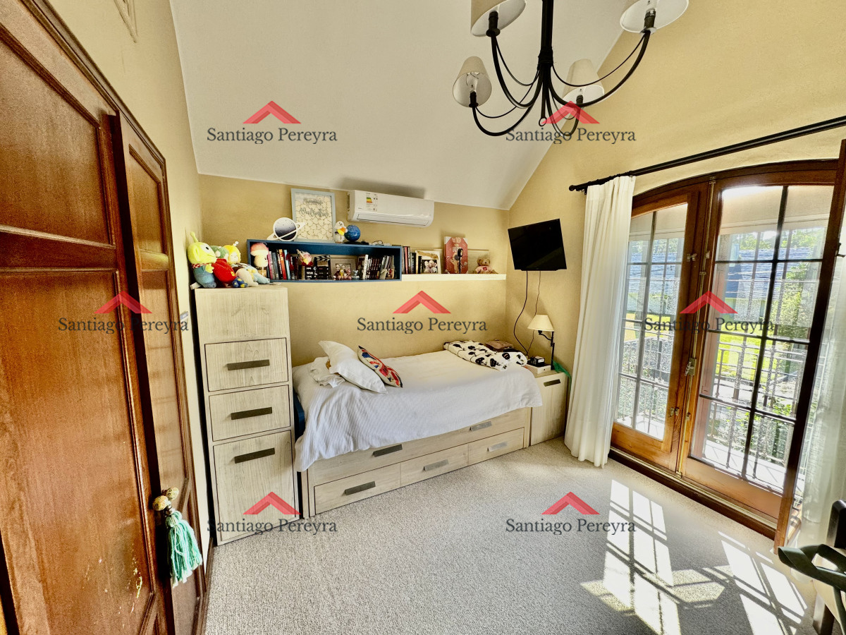 Casa ID.15765 - Excelente casa en Playa Mansa