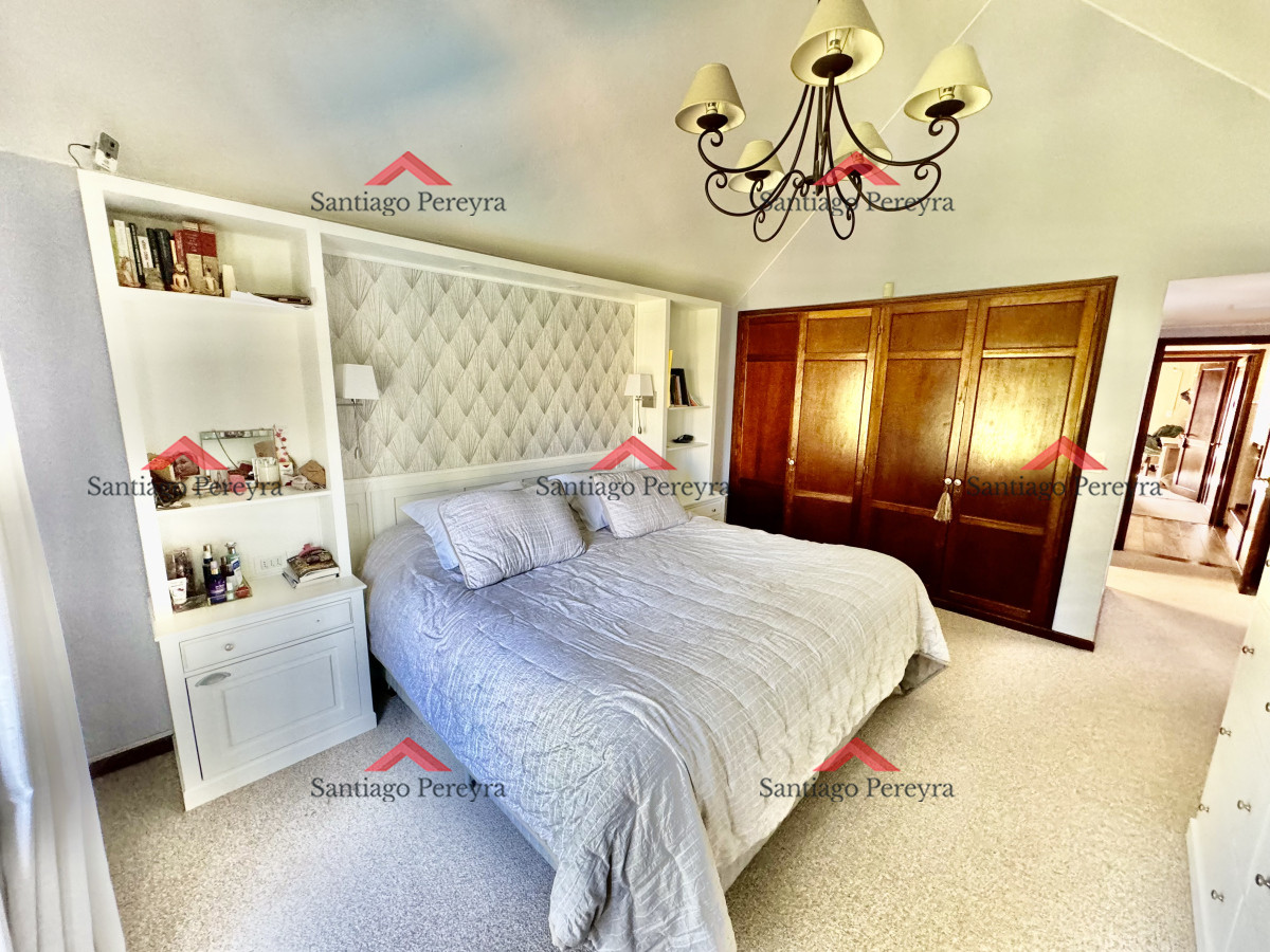 Casa ID.15765 - Excelente casa en Playa Mansa