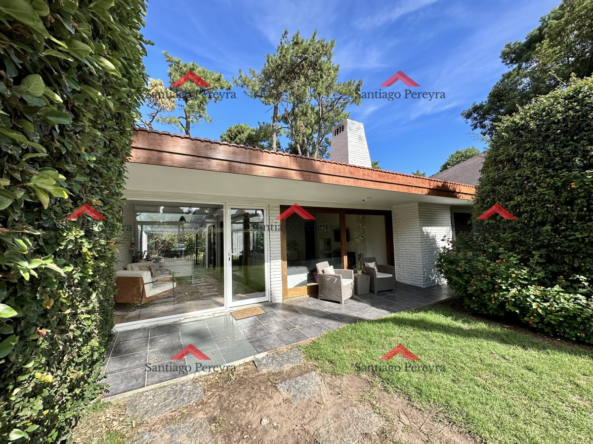 Casa ID.14032 - Chalet totalmente remodelado en excelente ubicación