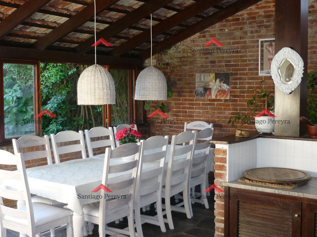 Casa ID.4129 - Muy linda casaHermosa casa en Venta y alquiler de temporada