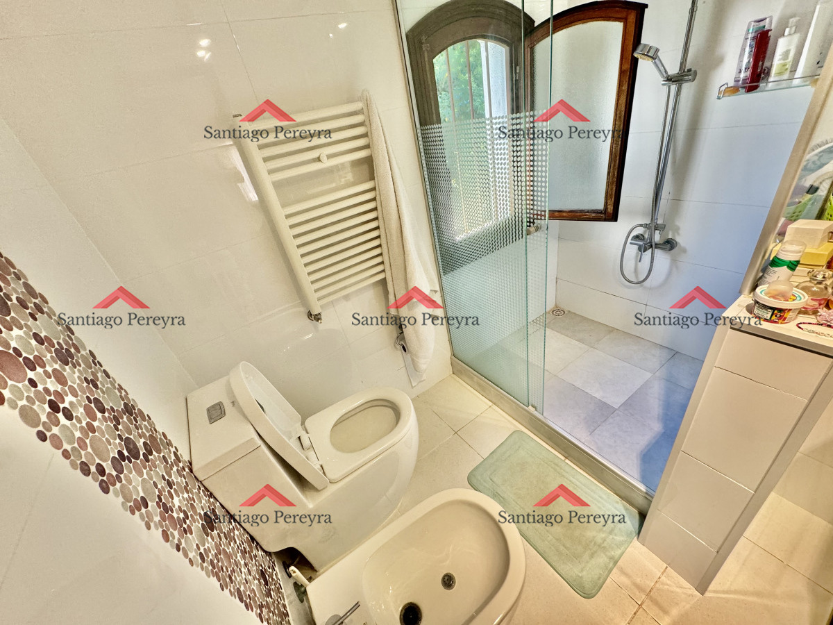 Casa ID.15765 - Excelente casa en Playa Mansa