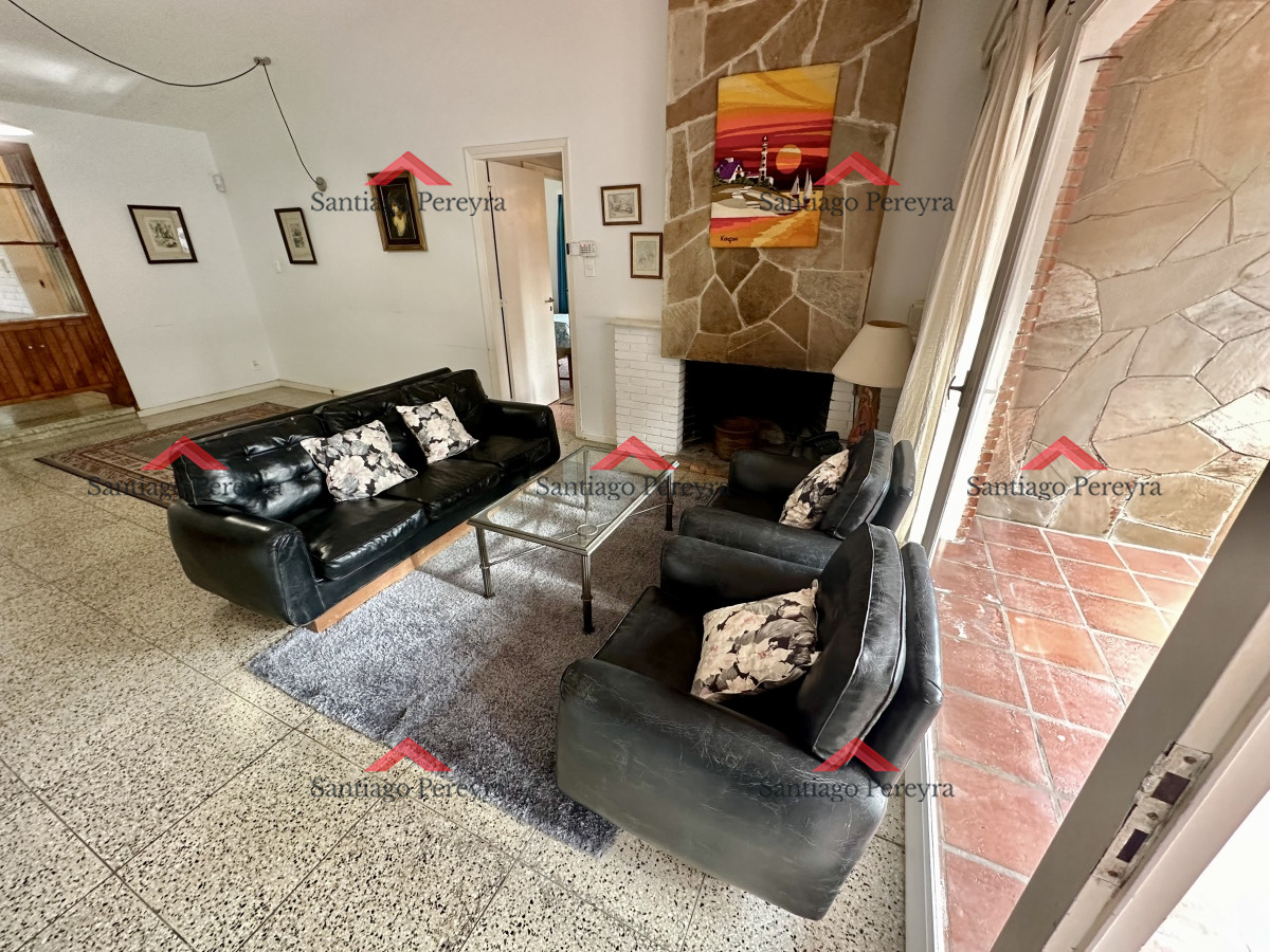 Casa ID.3799 - Chalet típico de Punta del Este, a 400 metros de Playa Mansa