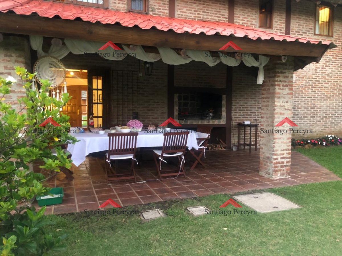 Casa ID.8047 - Chalet a 100 metros del mar en alquiler