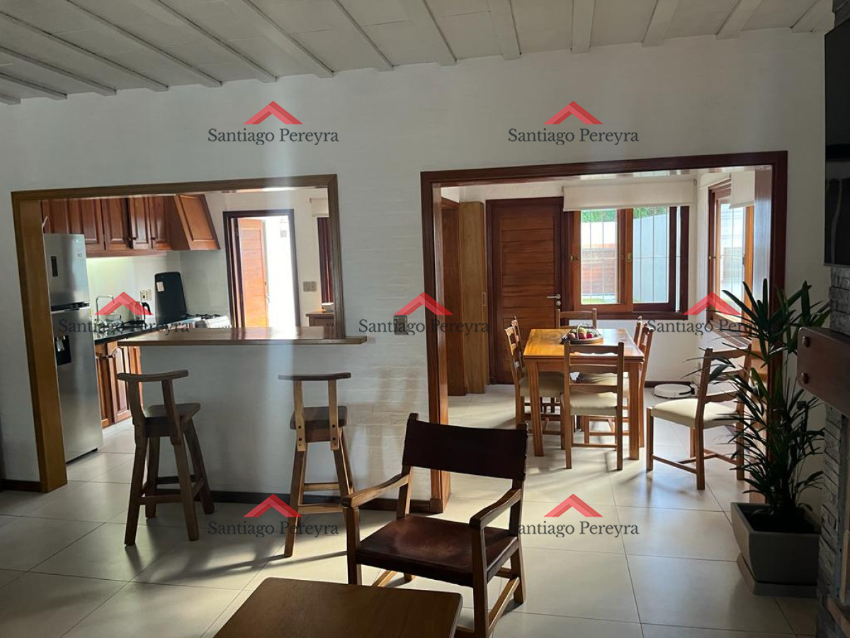 Casa ID.3883 - Muy linda casa con piscina en Pinares
