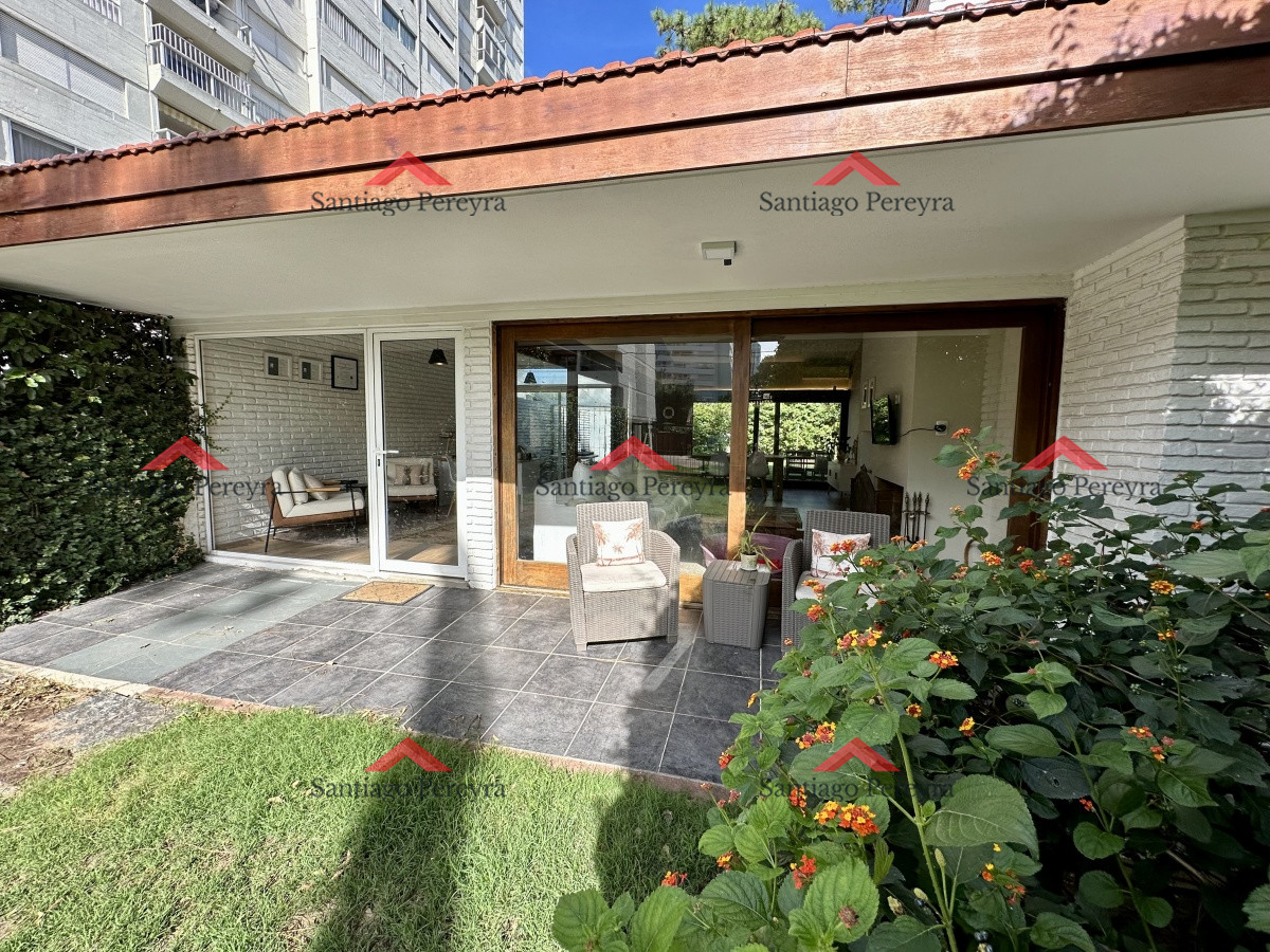 Casa ID.14032 - Chalet totalmente remodelado en excelente ubicación