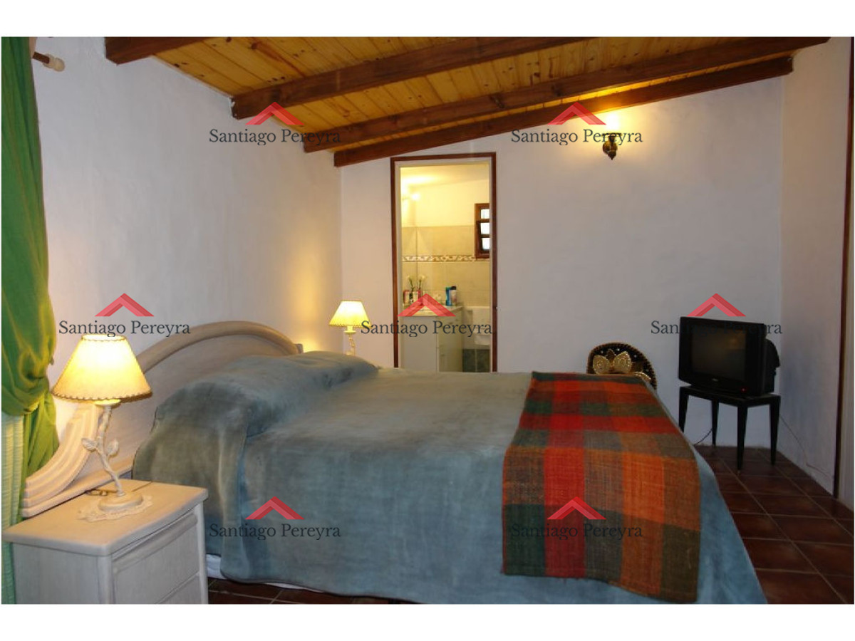 Casa ID.10966 - Muy linda casa en alquiler, ubicada en Rincon del Indio. 