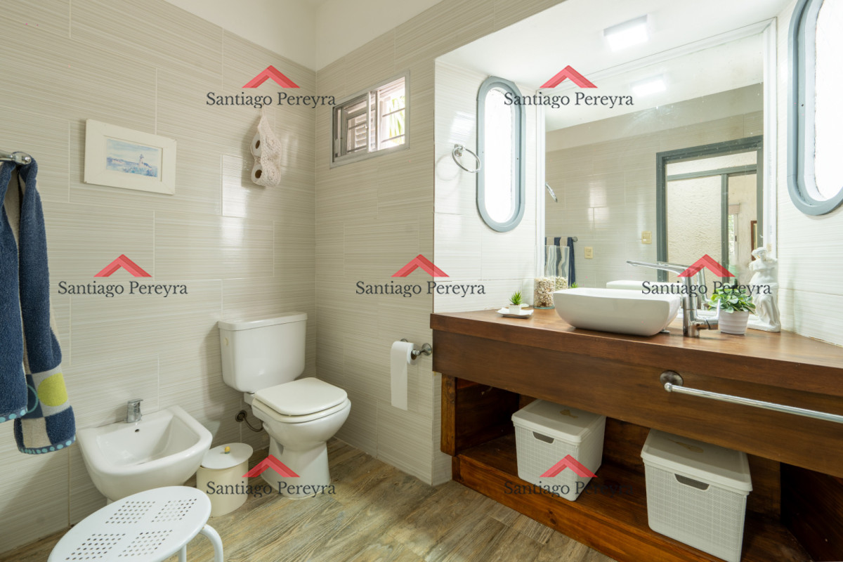 Casa ID.15763 - Amplia casa en alquiler en zona Cantegril