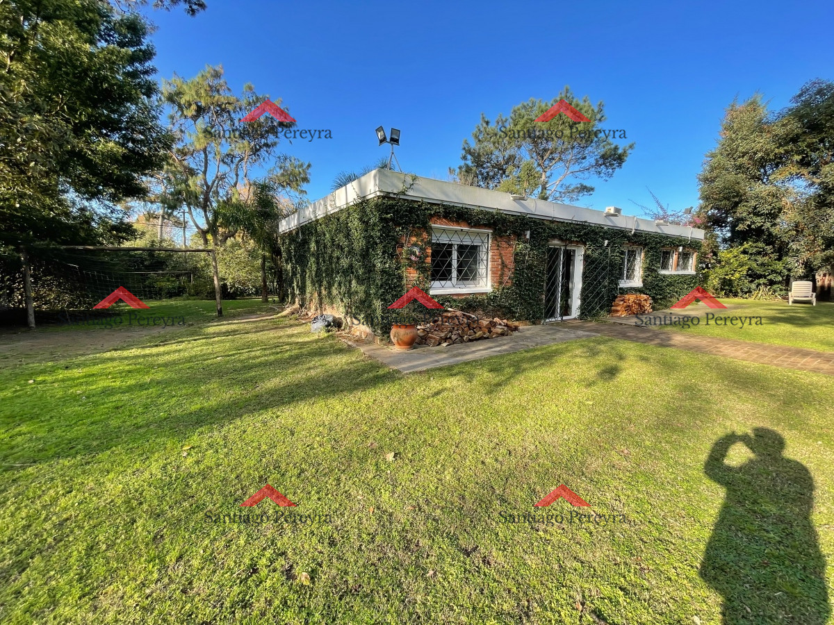 Casa ID.8117 - Muy linda casa en alquiler por temporada, 3 dormitorios con piscina, arco de futbol y predio cerrado
