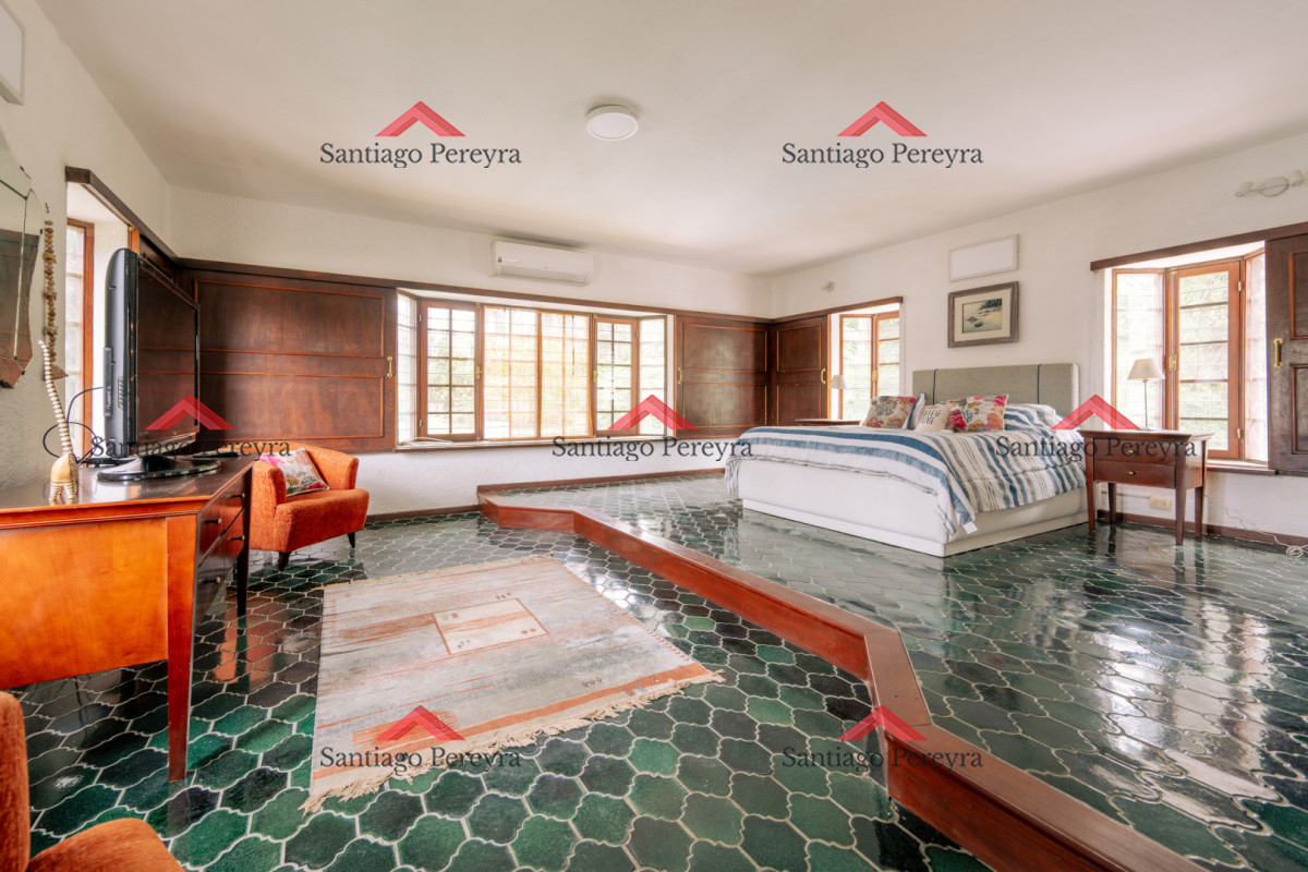 Casa ID.15763 - Amplia casa en alquiler en zona Cantegril