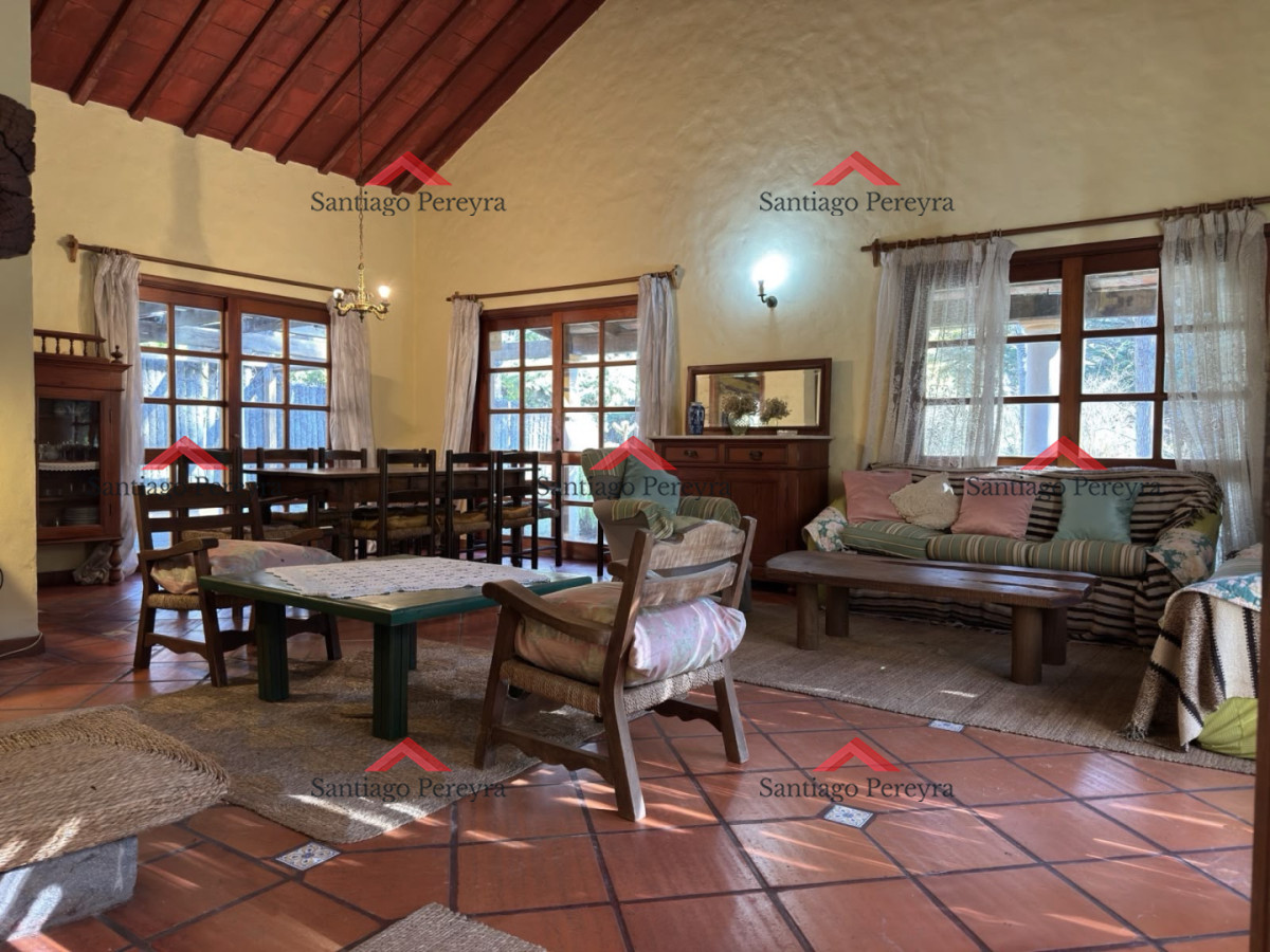 Casa ID.17345 - Alquiler Verano 2027, 4 dormitorios.