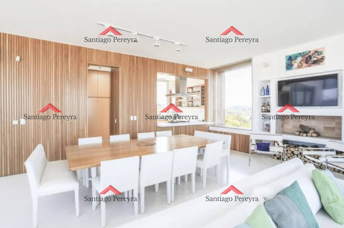 Casa ID.8545 - Primera línea al mar