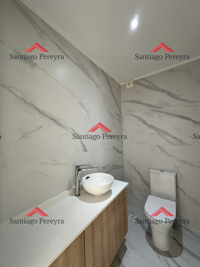 Casa ID.16863 - Casa Ph en Venta - Marly, Punta del Este