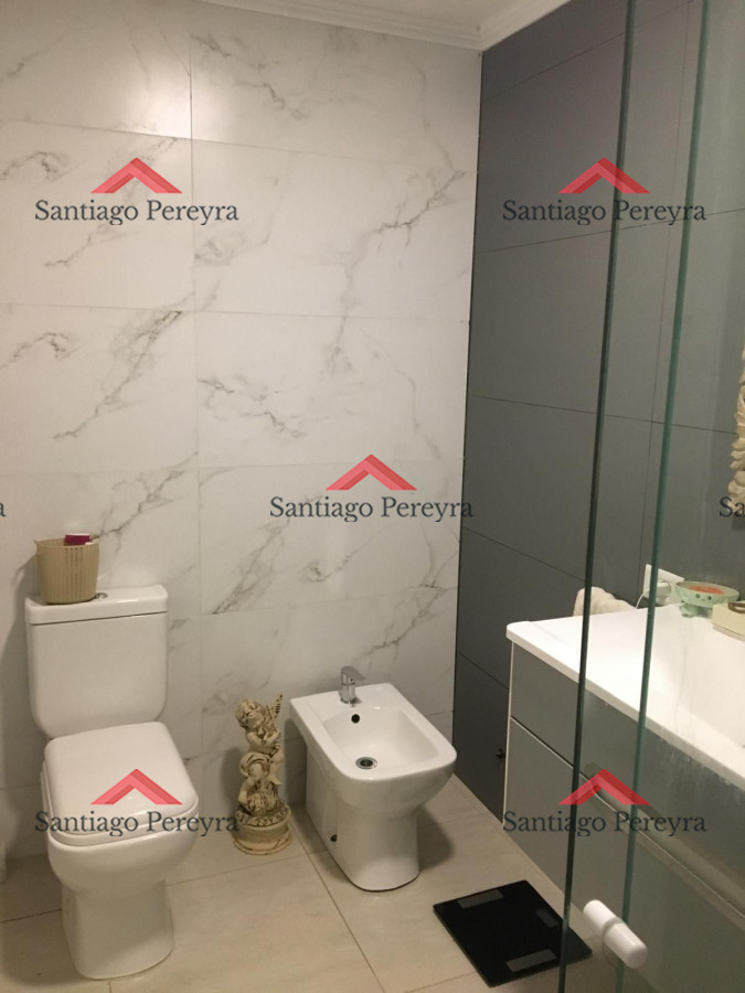 Casa ID.15188 - Hermosa casa en venta en Parque Burnett