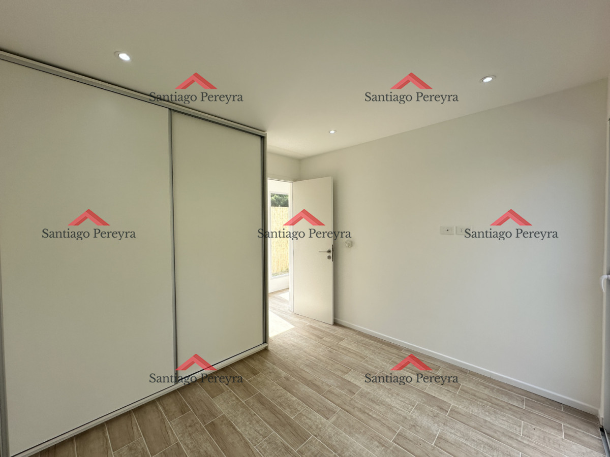 Casa ID.16863 - Casa Ph en Venta - Marly, Punta del Este