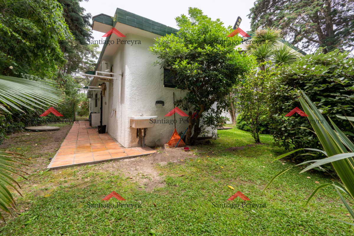 Casa ID.15763 - Amplia casa en alquiler en zona Cantegril