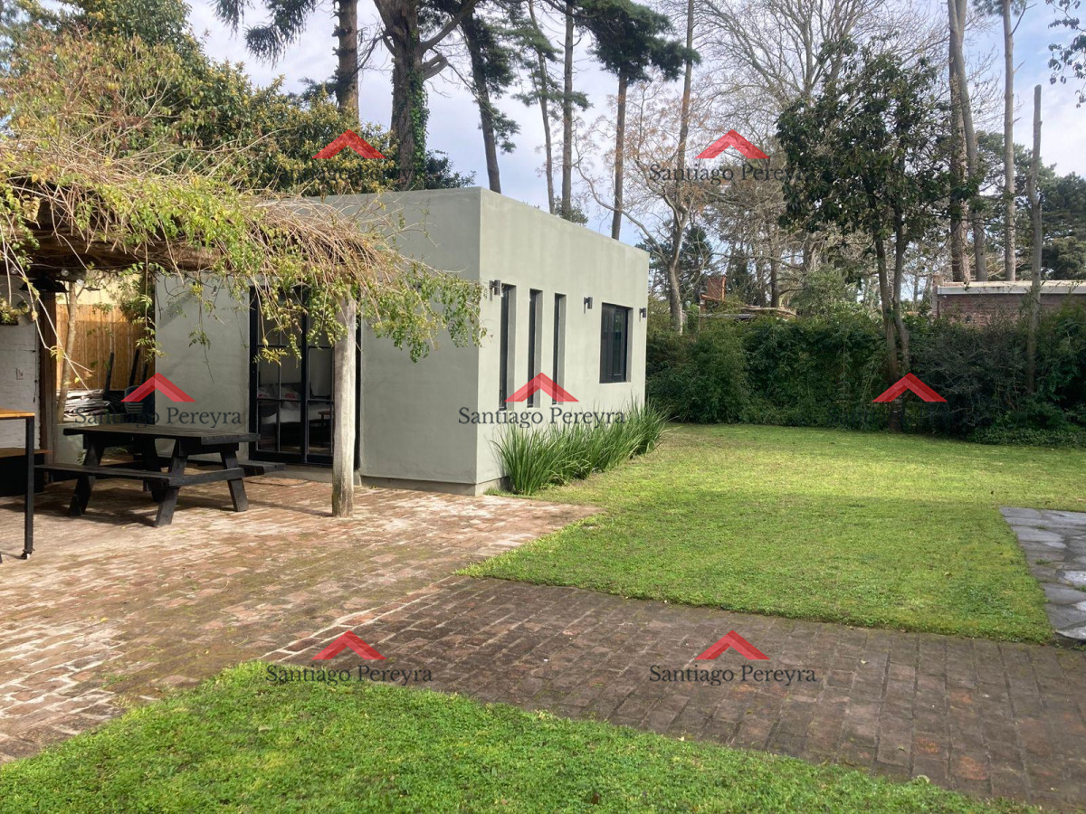 Casa ID.8117 - Muy linda casa en alquiler por temporada, 3 dormitorios con piscina, arco de futbol y predio cerrado