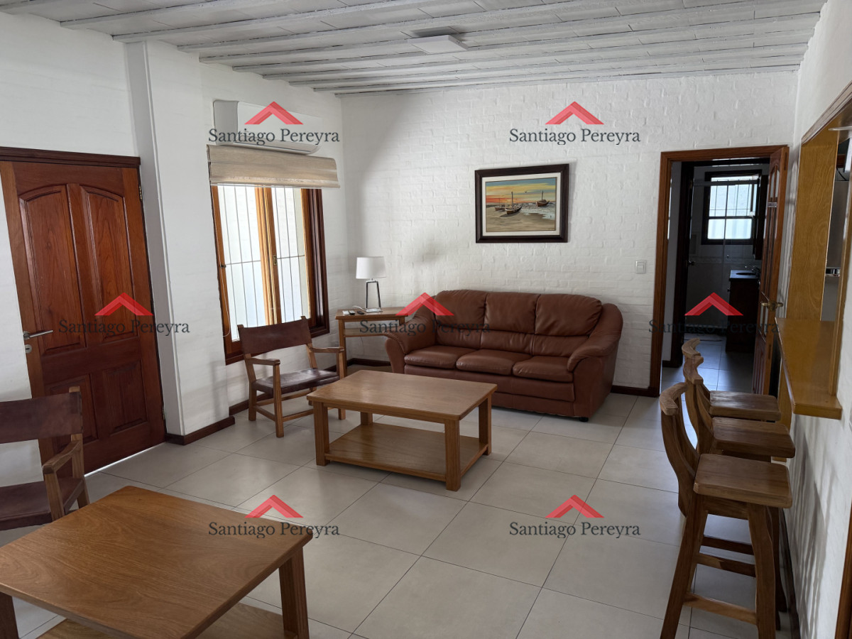 Casa ID.3883 - Hermosa casa en alquiler con piscina, Pinares