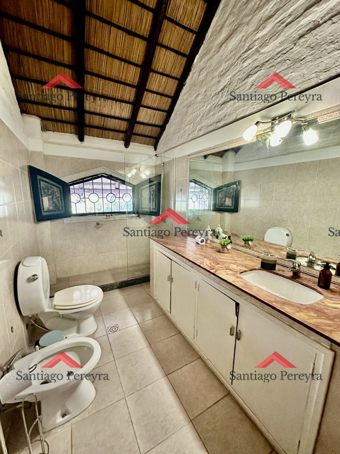Casa ID.4341 - Casa con pileta a 1 cuadra de la Playa Ideal familias grandes