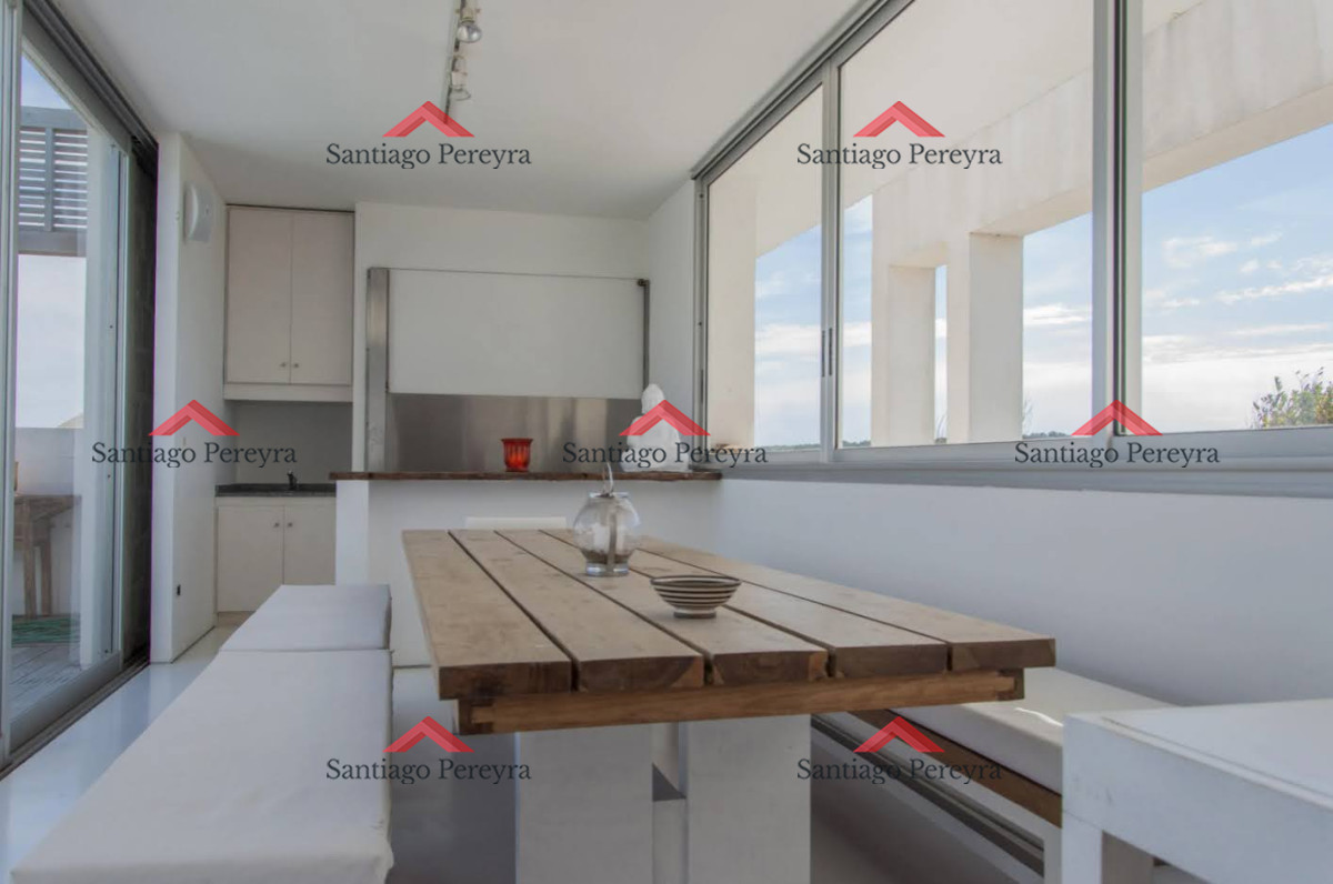 Casa ID.8545 - Primera línea al mar
