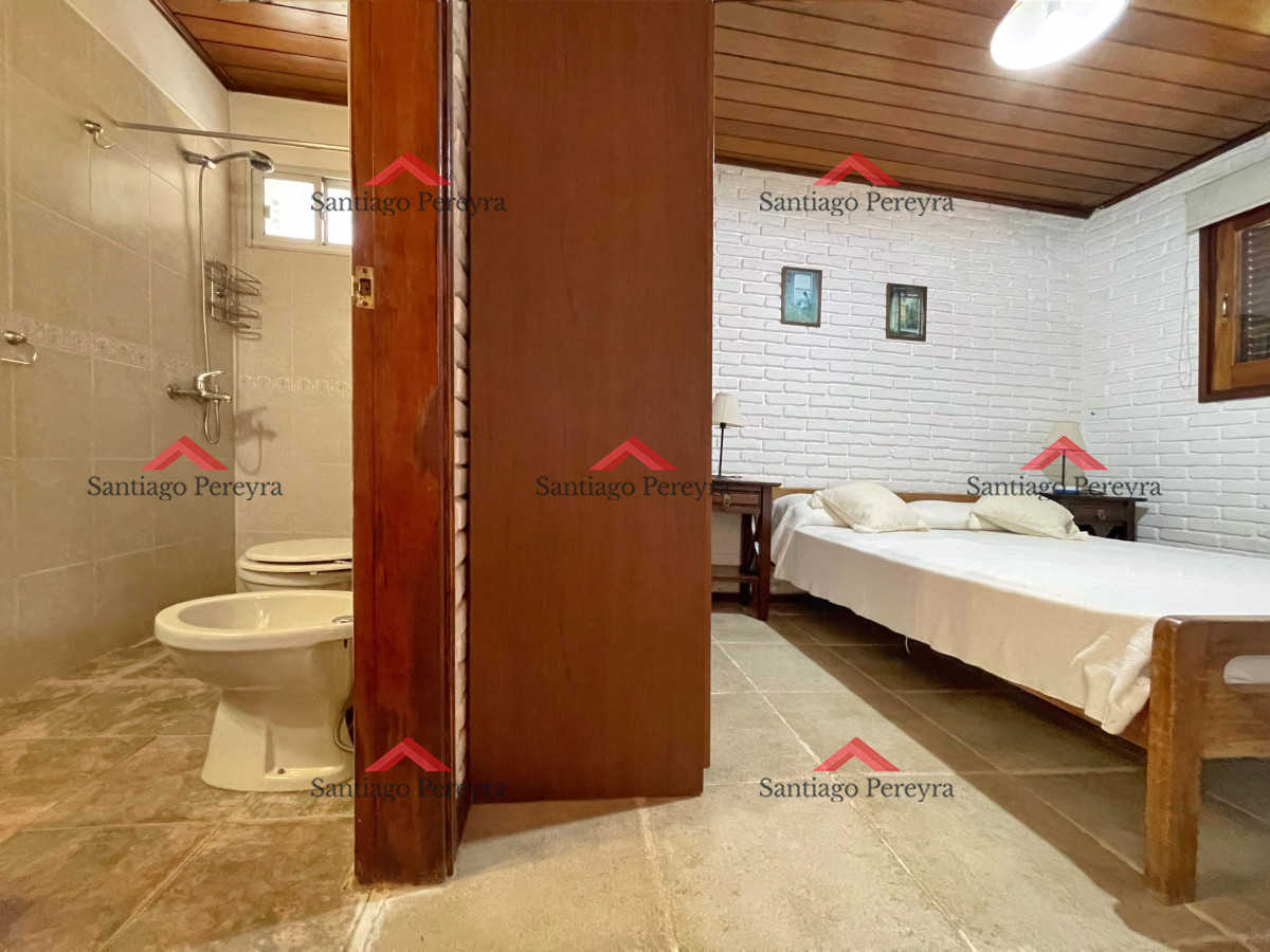 Casa ID.10974 - Tradicional casa en Alquiler de temporada, cerca del Shopping de Punta del Este