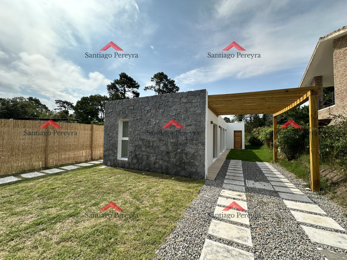 Casa ID.16863 - Casa Ph en Venta - Marly, Punta del Este