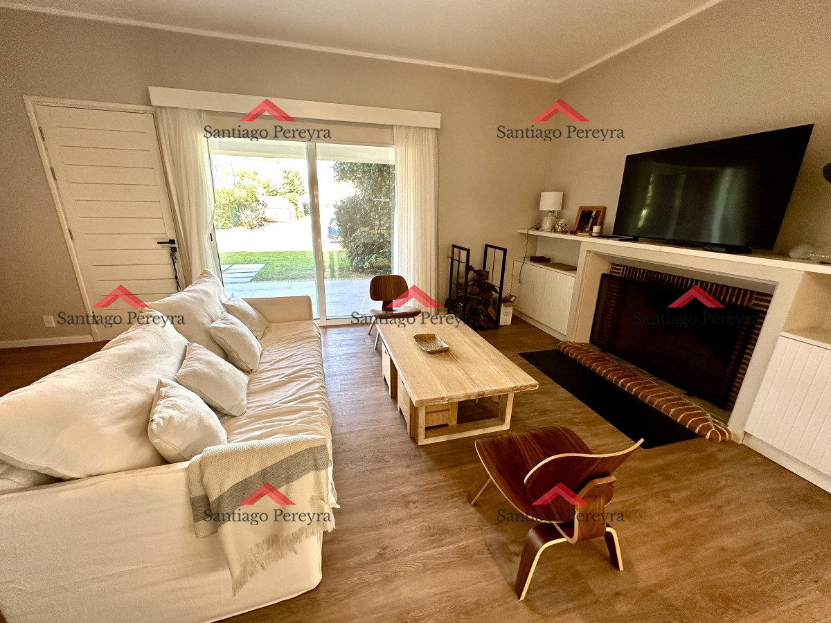 Casa ID.4275 - Espectacular casa en venta 