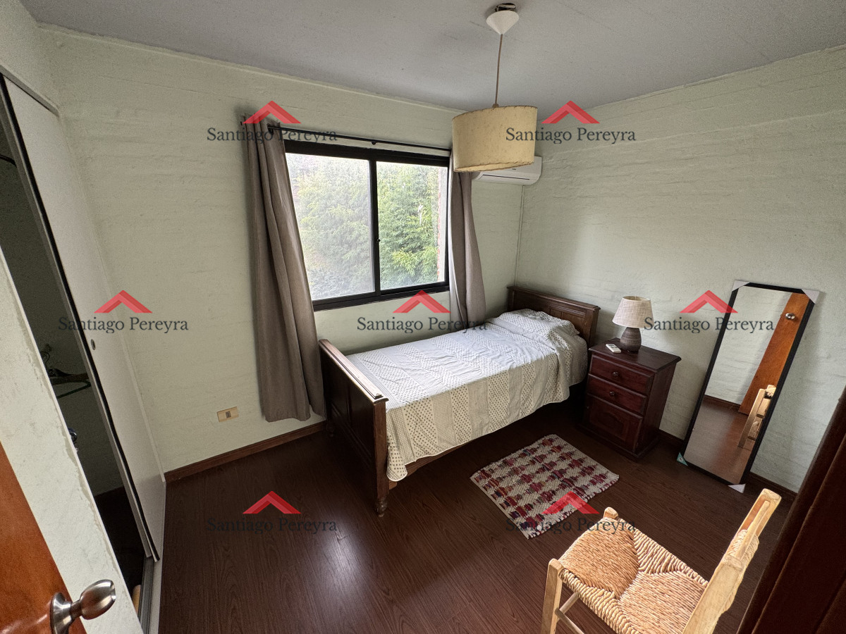 Casa ID.5306 - Casa en Alquiler anual en Pinares