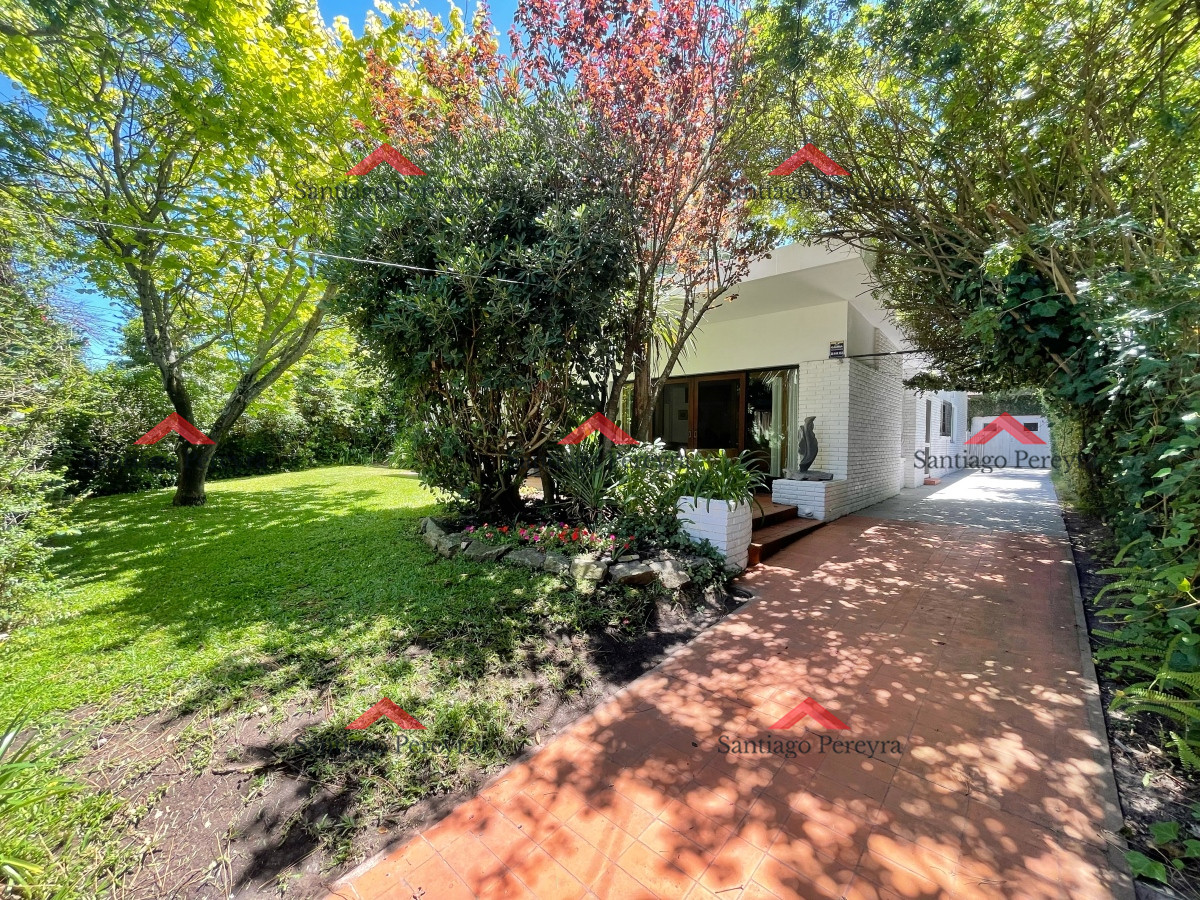 Casa ID.11281 - Playa Mansa.. para unas vacaciones ideales... 