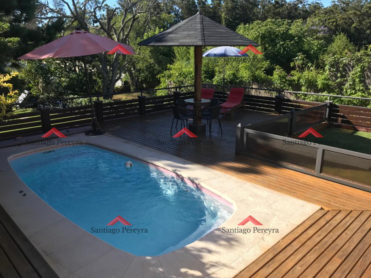 Casa ID.12144 - Alquiler de temporada con piscina