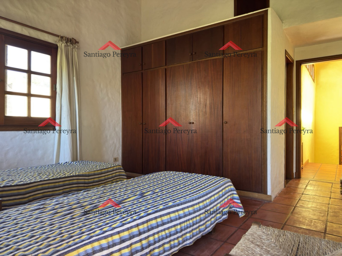 Casa ID.17345 - Alquiler Verano 2027, 4 dormitorios.