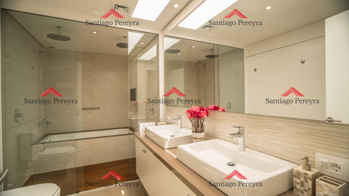 Casa ID.6894 - Espectacular casa a estrenar en barrio privado