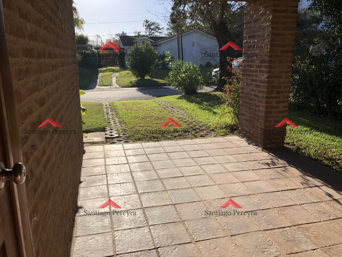 Casa ID.8047 - Chalet a 100 metros del mar en alquiler