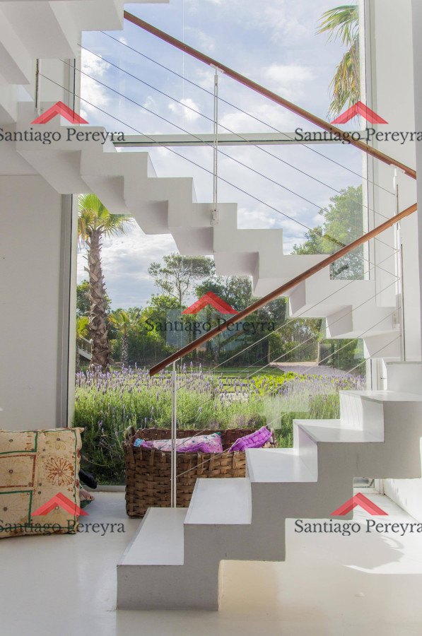Casa ID.8545 - Primera línea al mar