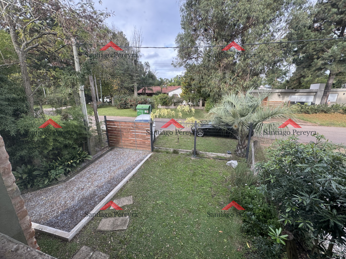 Casa ID.5306 - Casa en Alquiler anual en Pinares