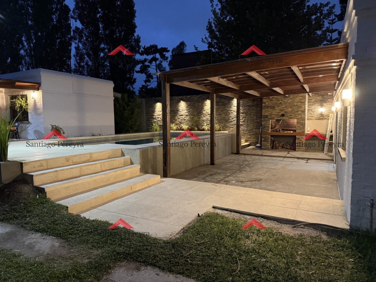 Casa ID.3883 - Hermosa casa en alquiler con piscina, Pinares