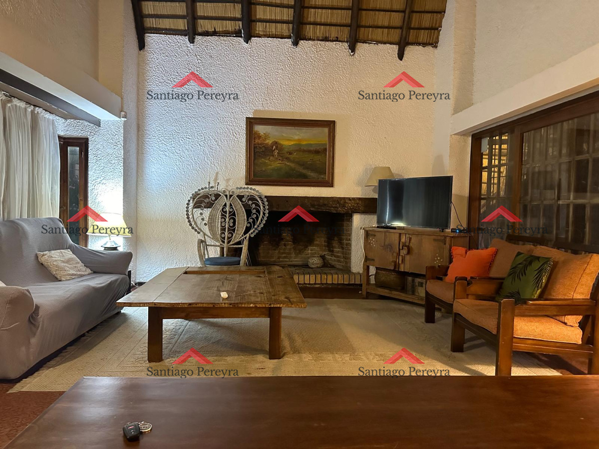 Beverly Hills - GoPunta - Portal Inmobiliario de Punta del Este - Maldonado