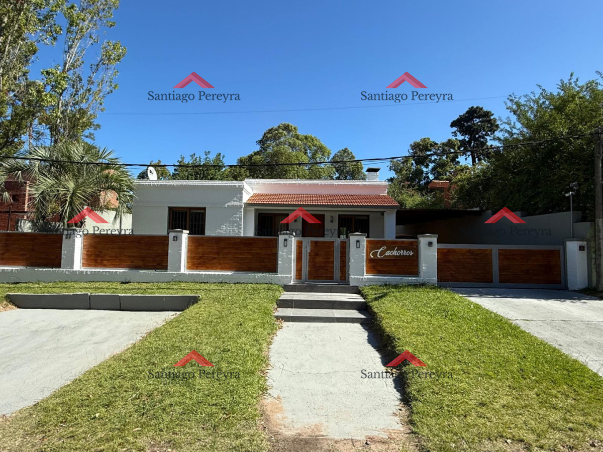 Casa ID.3883 - Hermosa casa en alquiler con piscina, Pinares