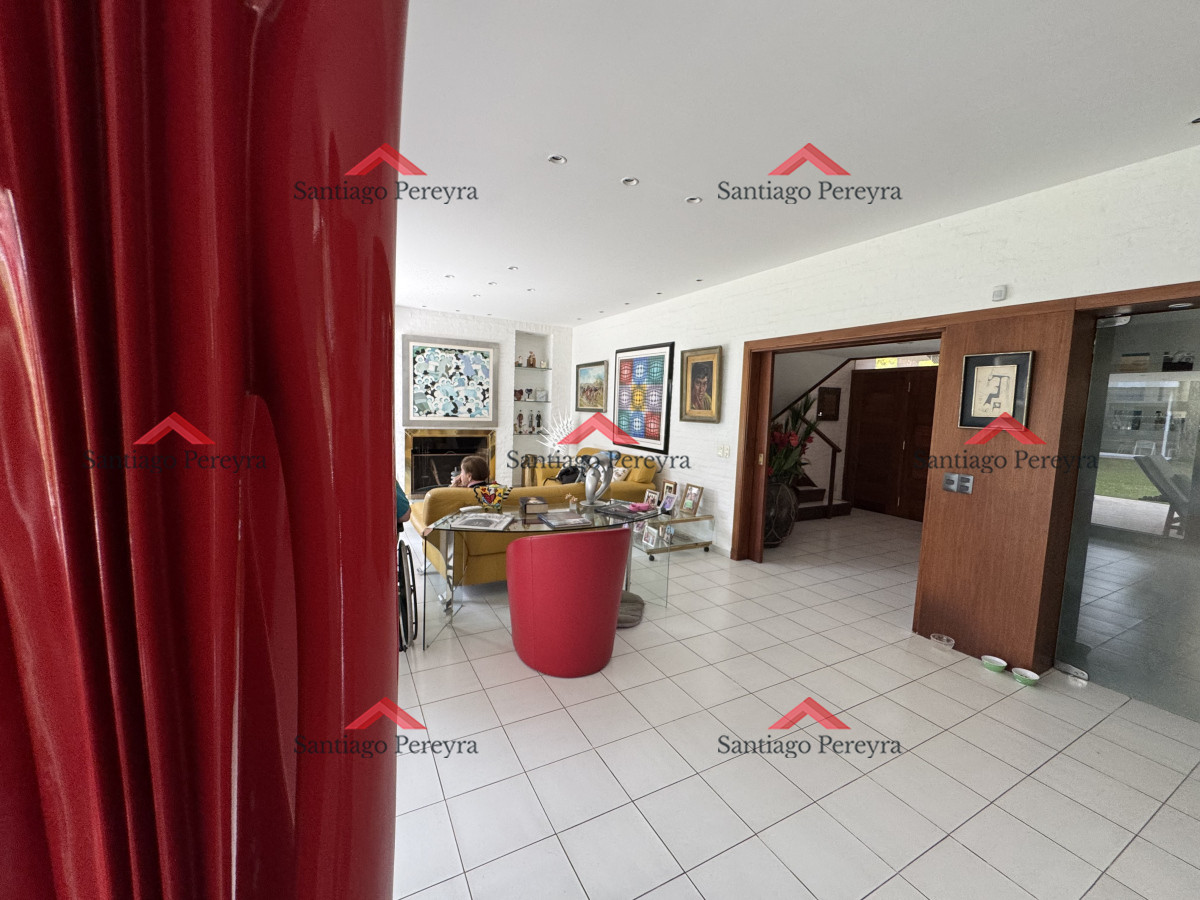 Casa ID.16595 - Casa de categoría en venta en Golf, mas de 3500 m2 de terreno