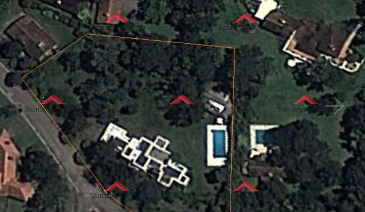 Casa ID.16595 - Casa de categoría en venta en Golf, mas de 3500 m2 de terreno