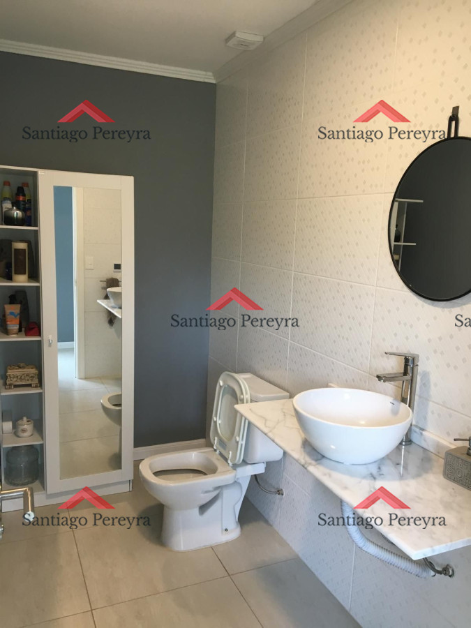 Casa ID.15188 - Hermosa casa en venta en Parque Burnett