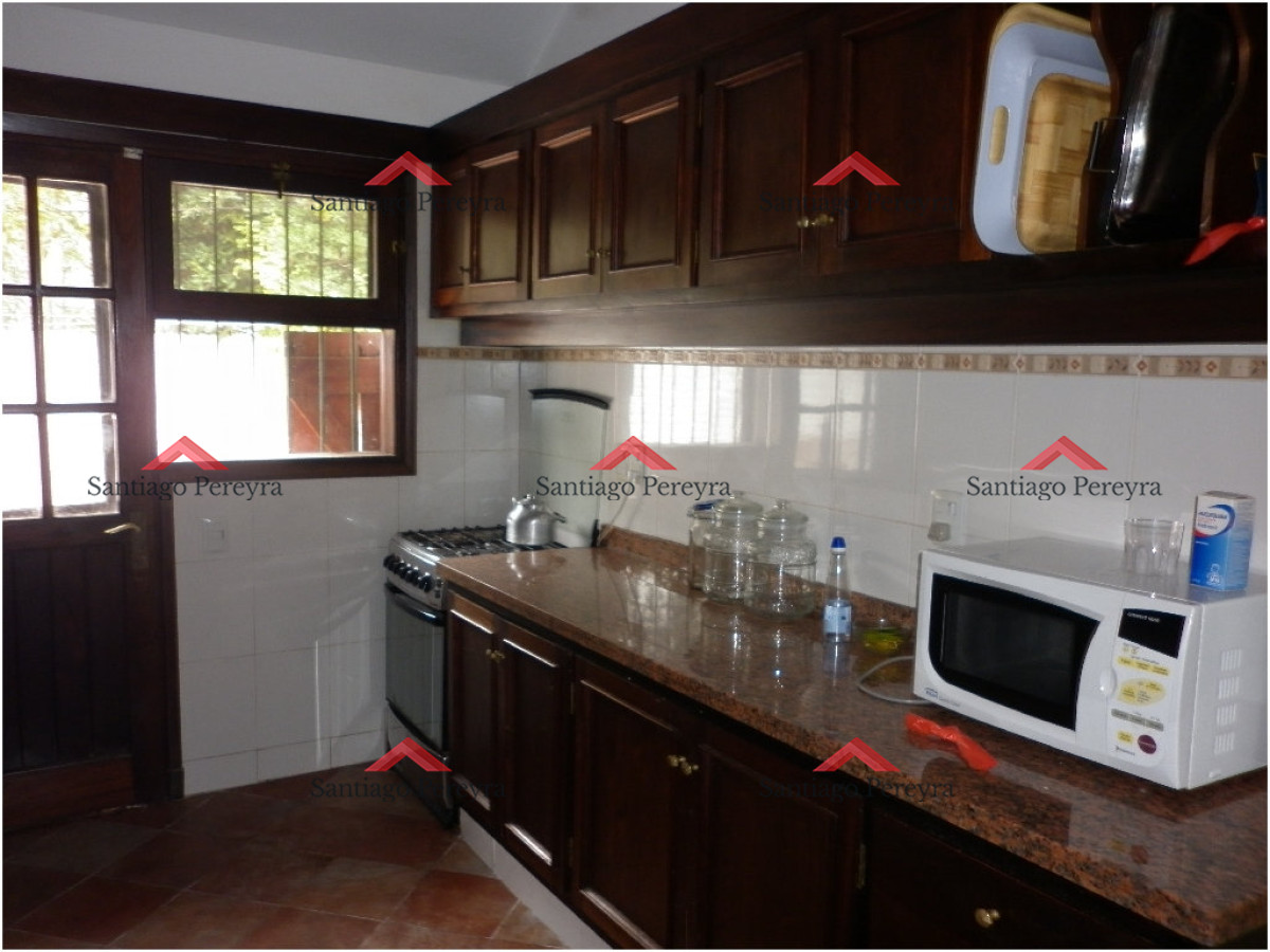 Casa ID.3831 - Espectacular casa en venta 