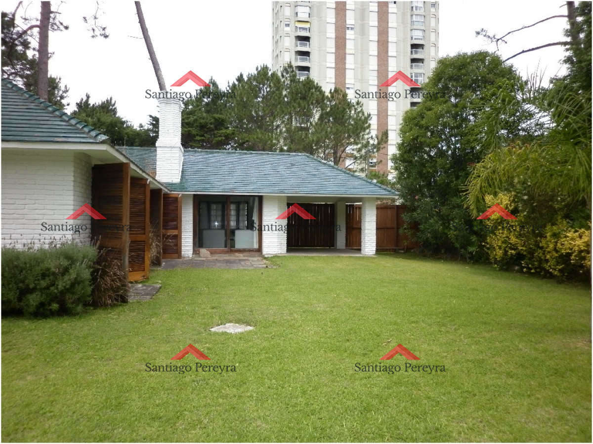 Casa ID.3831 - Espectacular casa en venta 