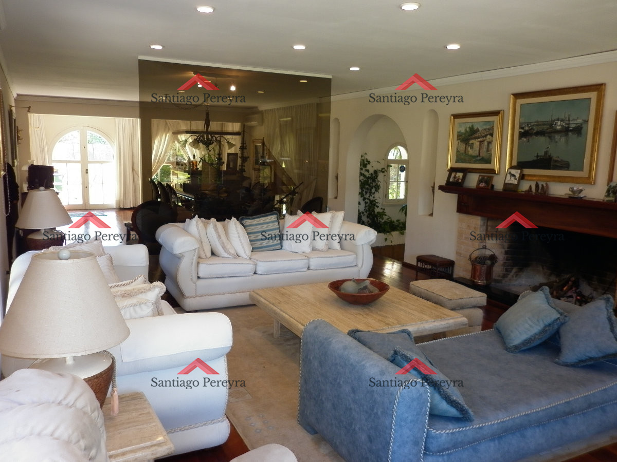 Casa ID.4222 - Muy linda casa en venta en Lugano