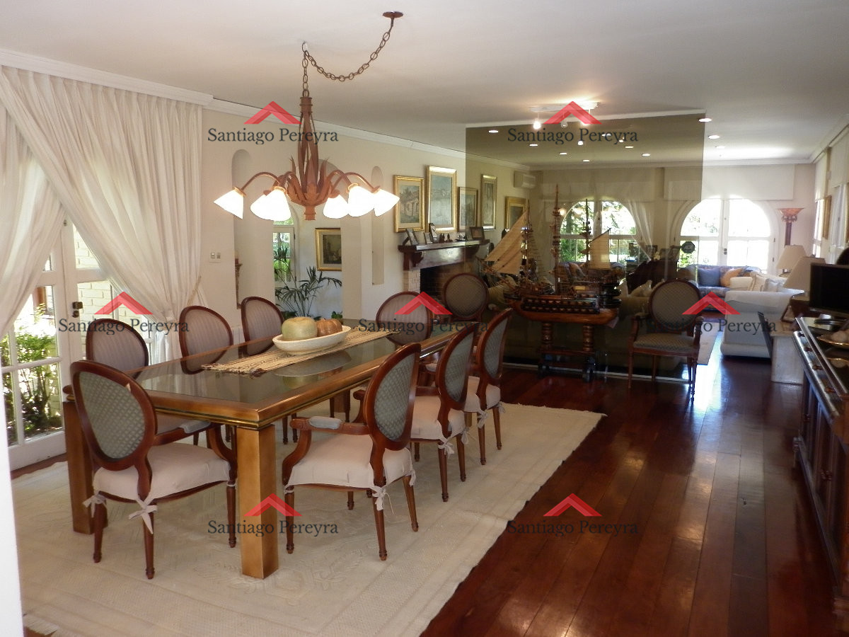 Casa ID.4222 - Muy linda casa en venta en Lugano
