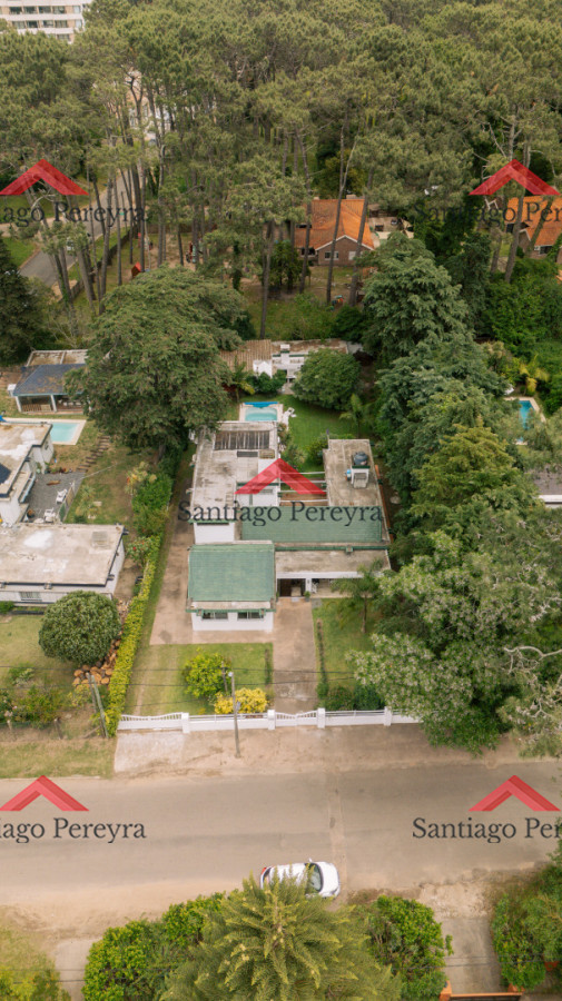 Casa ID.15763 - Amplia casa en alquiler en zona Cantegril