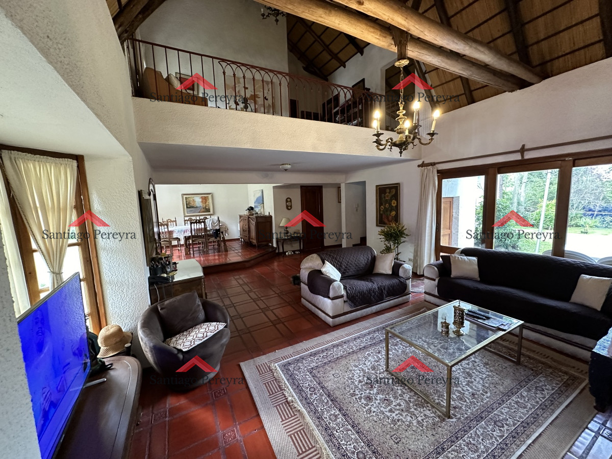 Casa ID.14974 - Muy buen chalet en venta en Pinares 