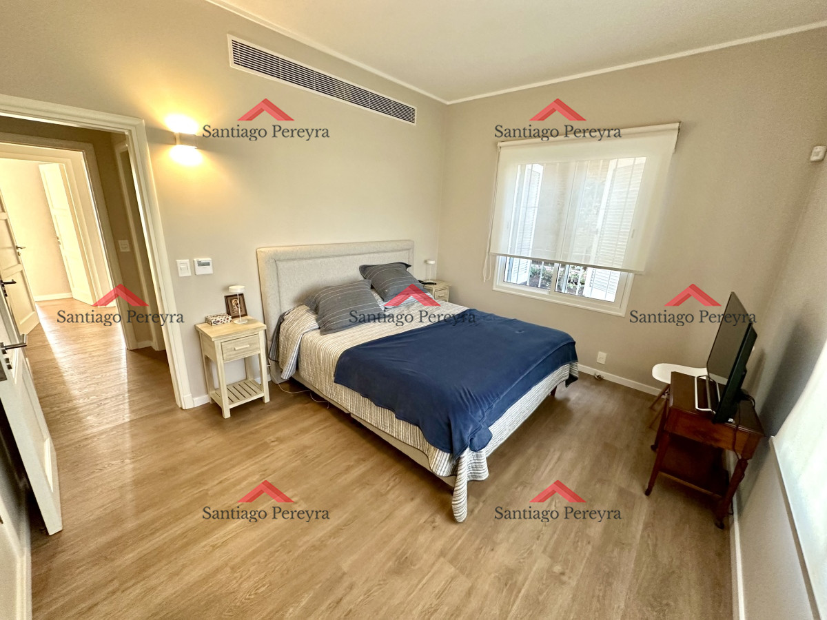 Casa ID.4275 - Espectacular casa en venta 